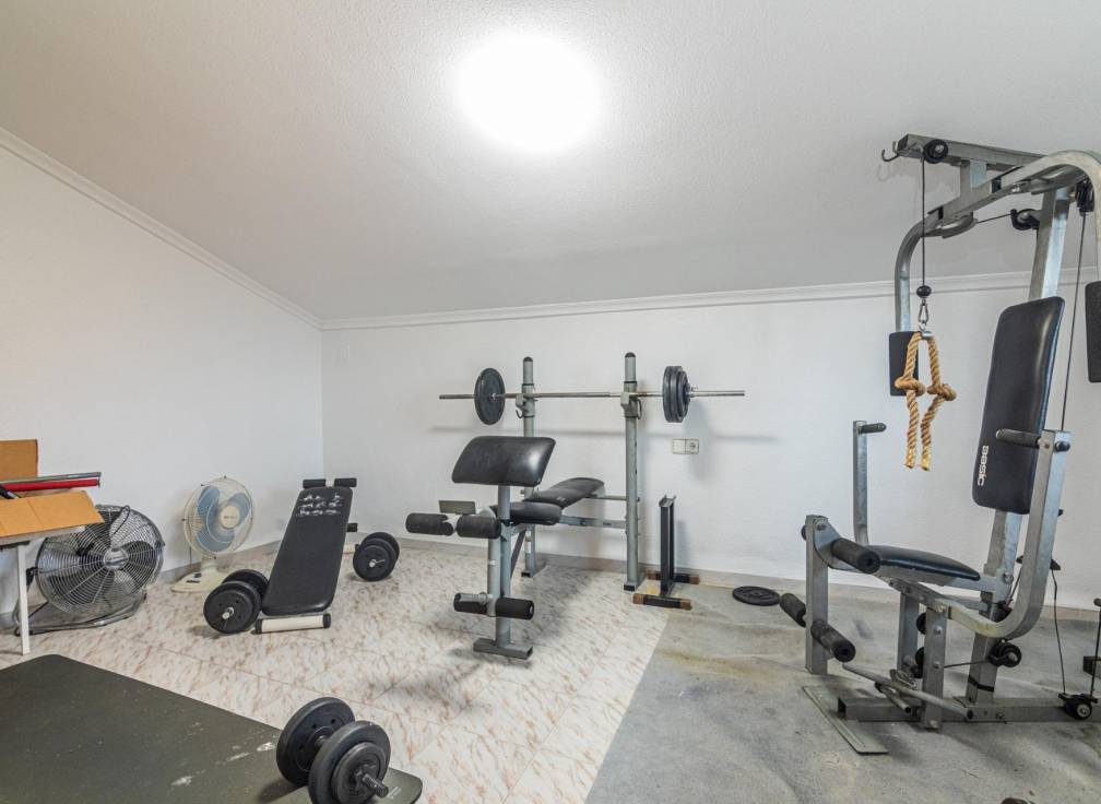 Resale - Villa - Valverde (Alicante) - Valverde
