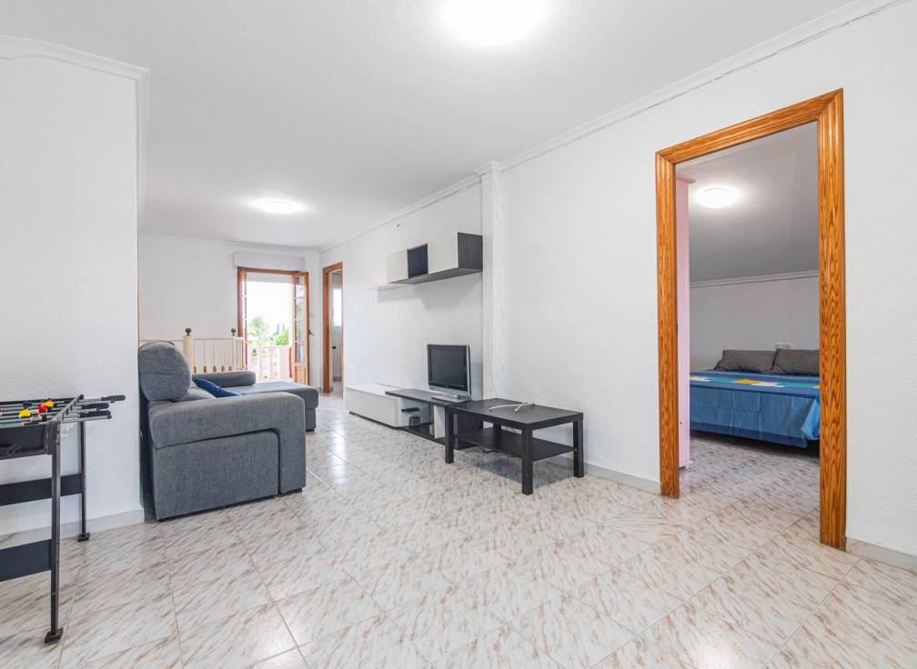 Resale - Villa - Valverde (Alicante) - Valverde