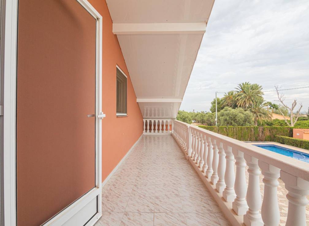 Resale - Villa - Valverde (Alicante) - Valverde