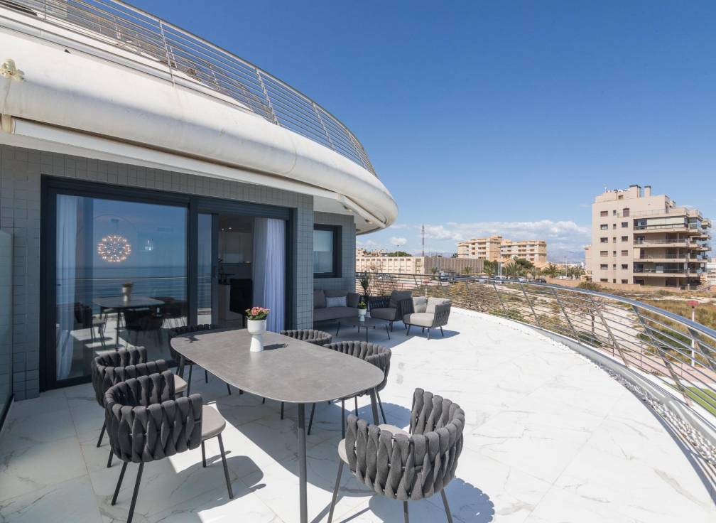 Revente - Appartement - Arenales del Sol - Calle valladolid