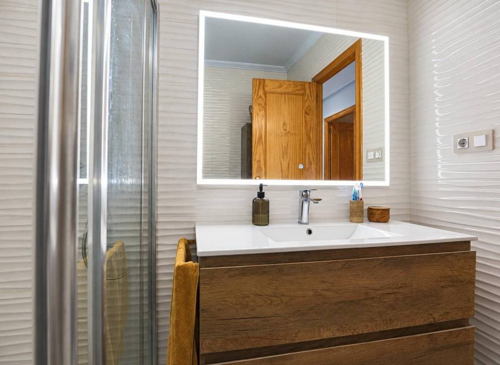 Revente - Appartement - Arenales del Sol - Tercera linea playa