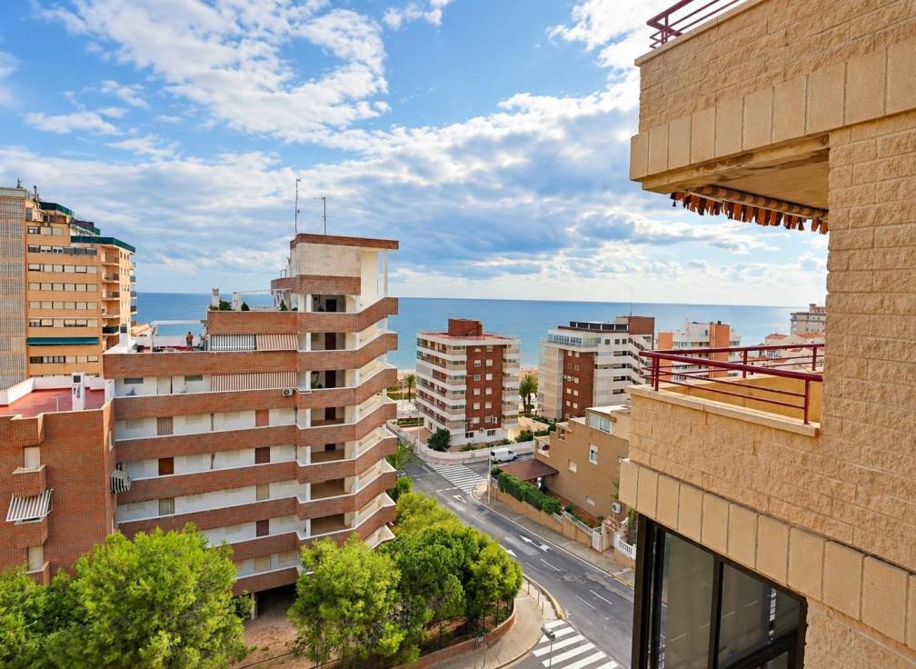 Revente - Appartement - Arenales del Sol - Tercera linea playa