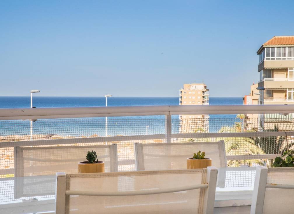 Revente - Appartement - Arenales del Sol - Zona paseo maritimo