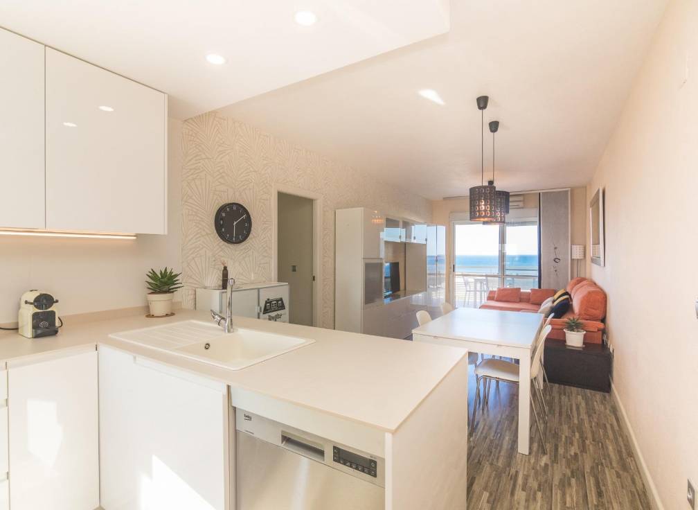 Revente - Appartement - Arenales del Sol - Zona paseo maritimo