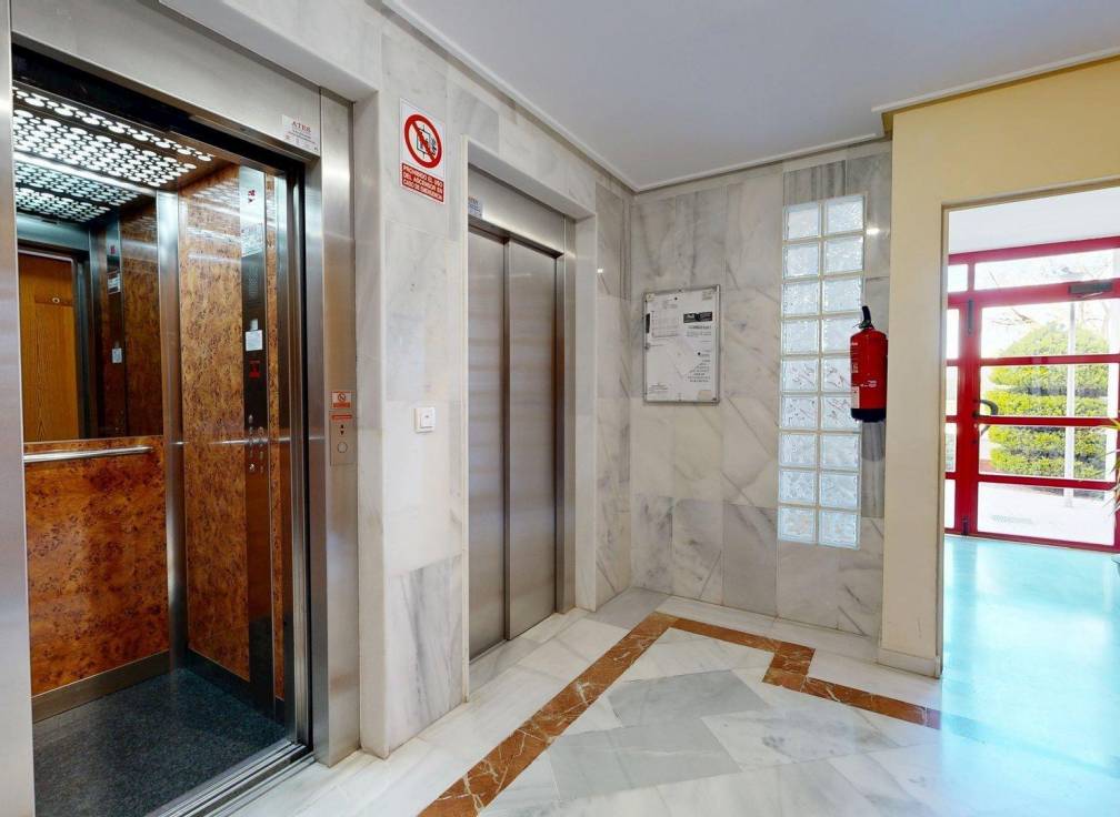 Revente - Appartement - Arenales del Sol