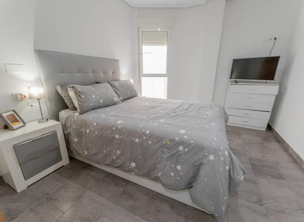 Revente - Appartement - Dolores - Cervantes