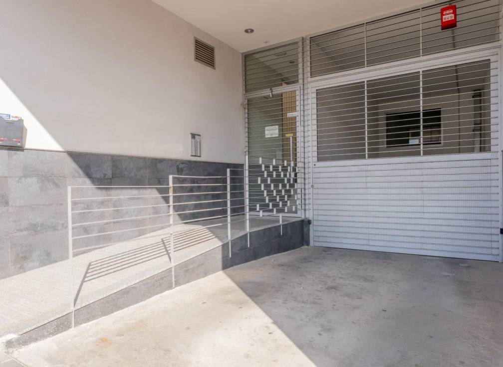 Revente - Appartement - Dolores - Cervantes