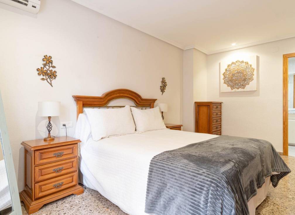 Revente - Appartement - Elche - Altabix