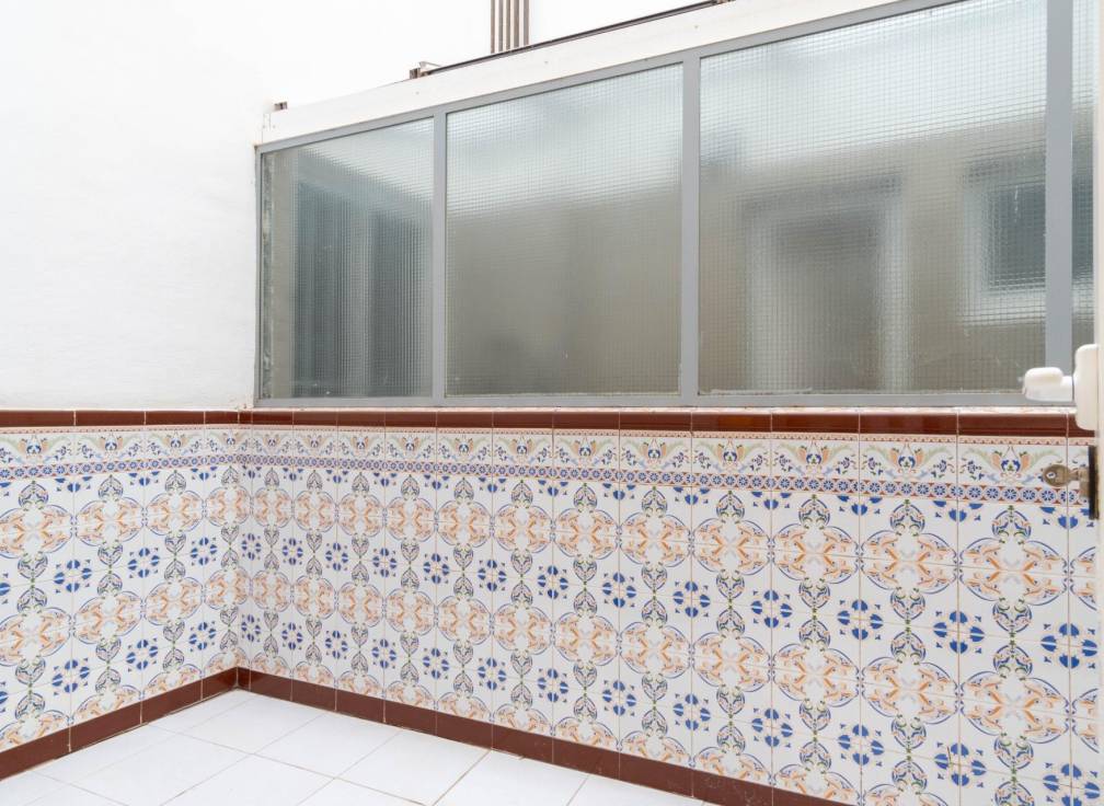 Revente - Appartement - Elche - Altabix