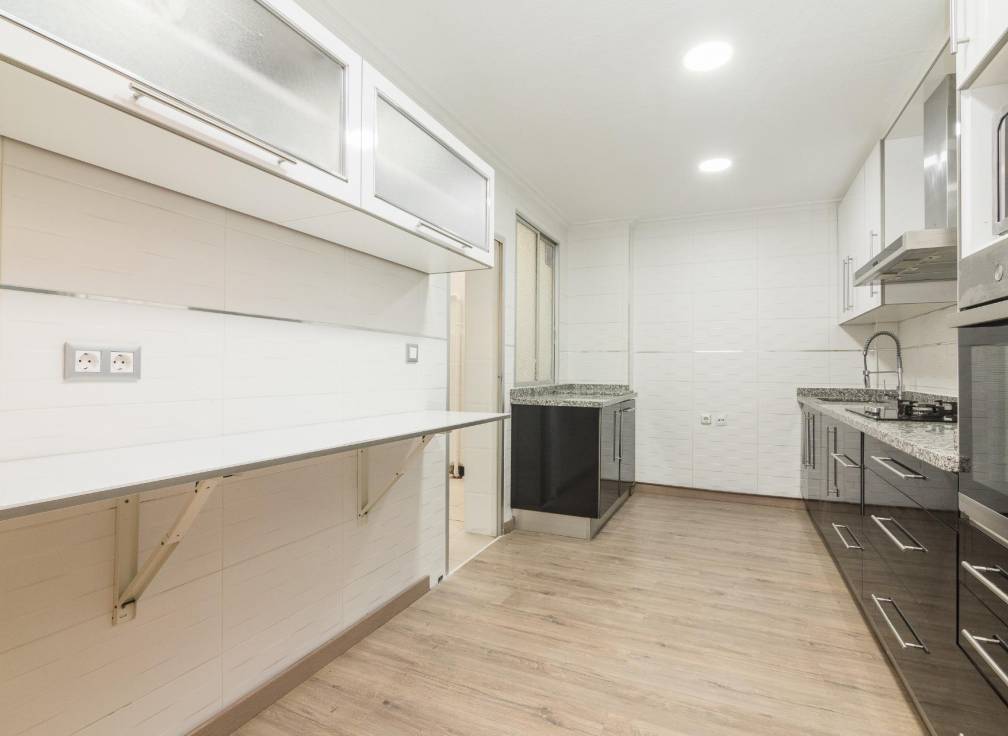 Revente - Appartement - Elche - Altabix