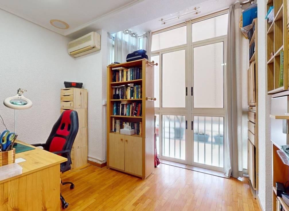 Revente - Appartement - Elche - Asilo - Pisos Azules