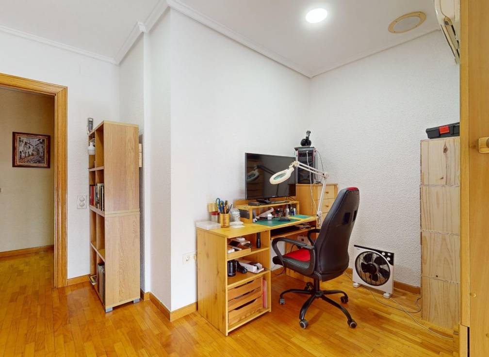 Revente - Appartement - Elche - Asilo - Pisos Azules