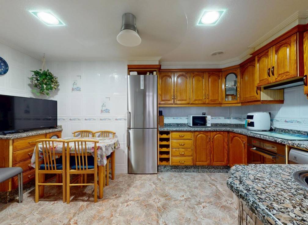 Revente - Appartement - Elche - Carrus