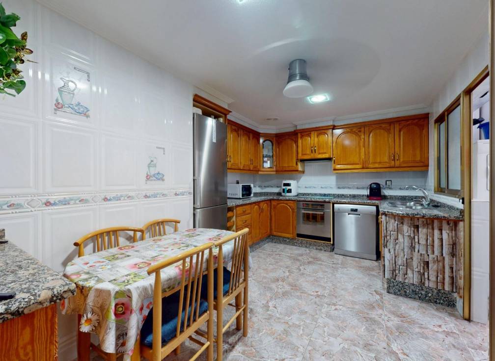 Revente - Appartement - Elche - Carrus