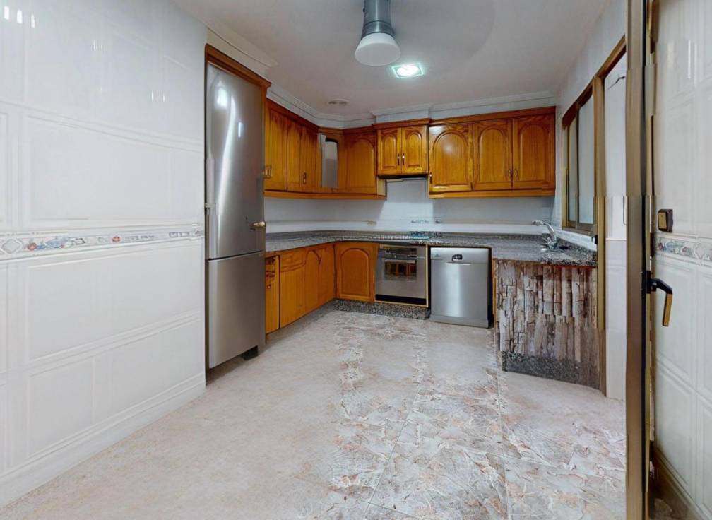 Revente - Appartement - Elche - Carrus