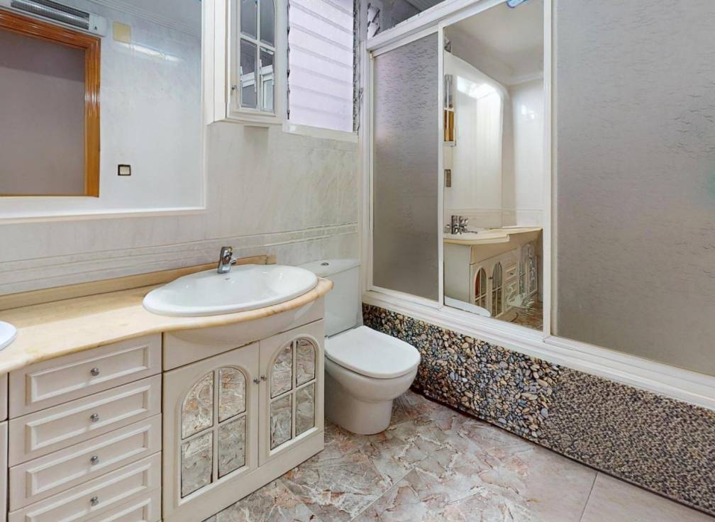 Revente - Appartement - Elche - Carrus