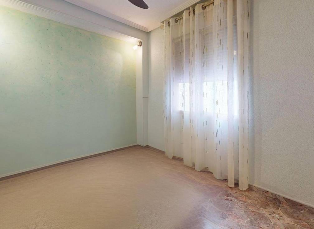 Revente - Appartement - Elche - Carrus