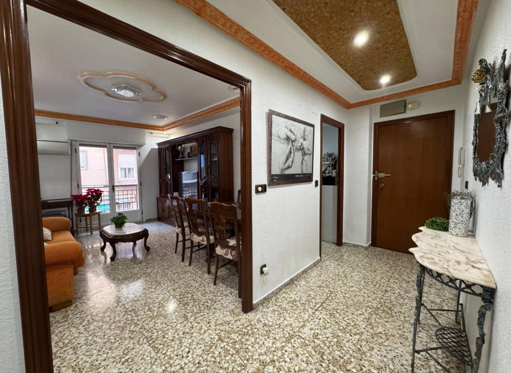 Revente - Appartement - Elche - Carrus