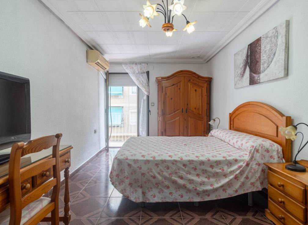Revente - Appartement - Elche - Carrus