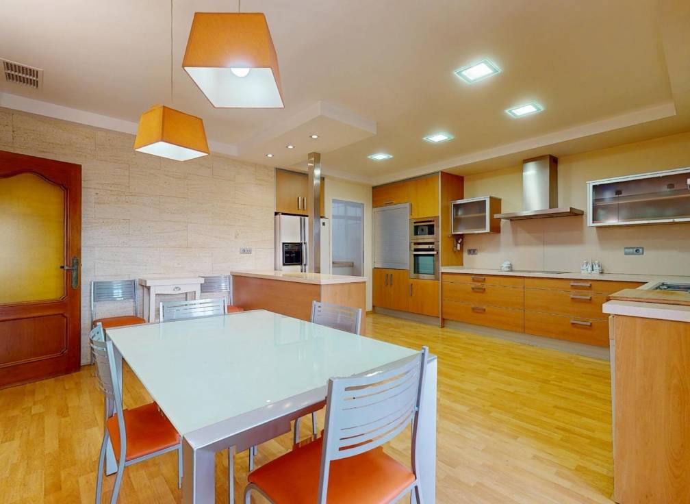 Revente - Appartement - Elche - Centro