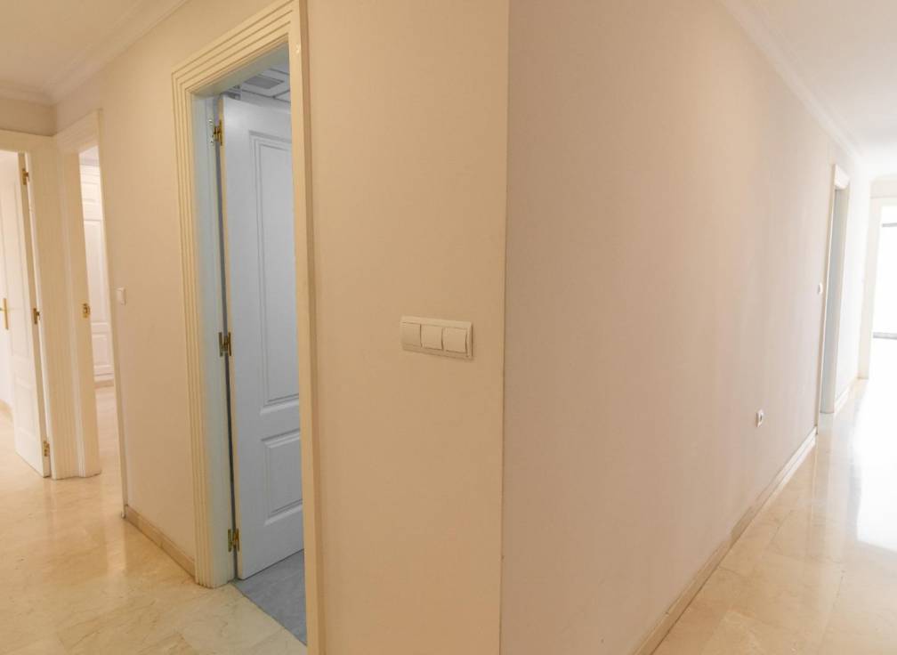 Revente - Appartement - Elche - Centro
