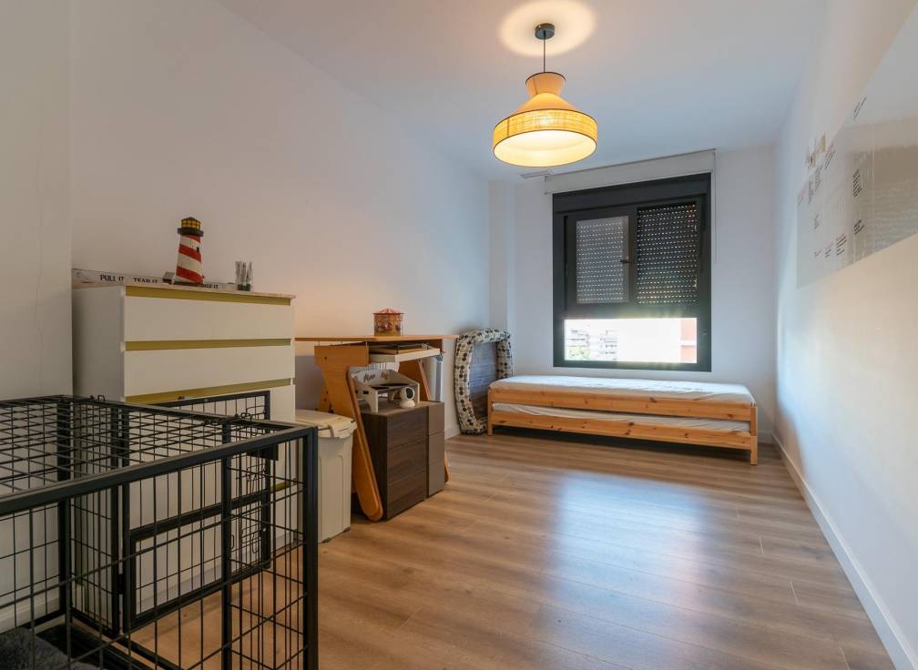 Revente - Appartement - Elche - Corte Ingles