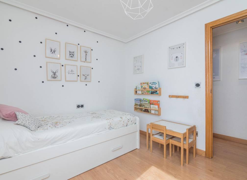 Revente - Appartement - Elche - Corte Ingles