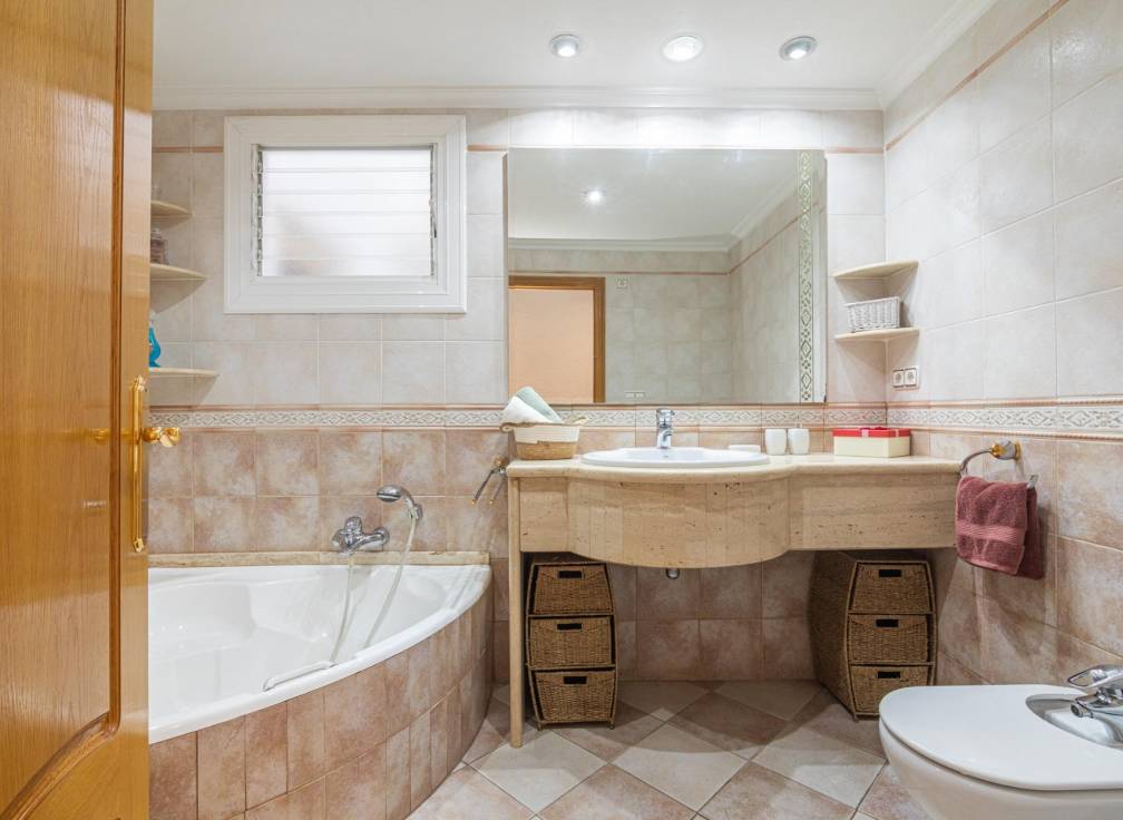 Revente - Appartement - Elche - Corte Ingles