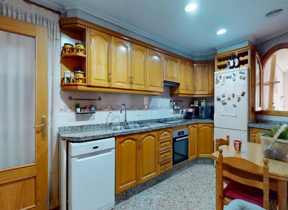 Revente - Appartement - Elche - Cortes valencianas