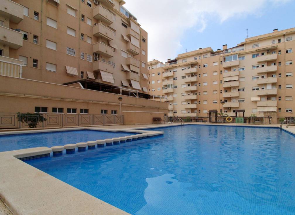 Revente - Appartement - Elche - Cortes valencianas