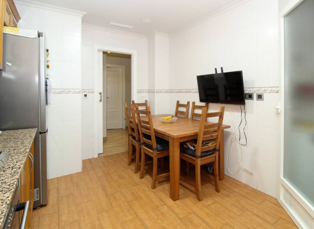 Revente - Appartement - Elche - Cortes valencianas