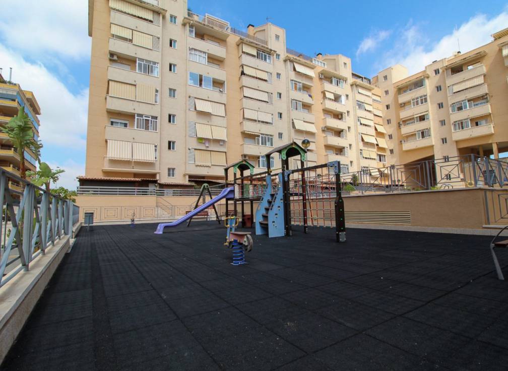 Revente - Appartement - Elche - Cortes valencianas