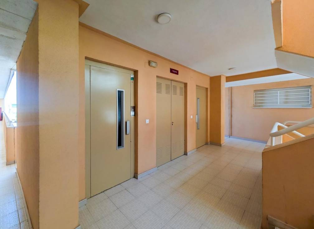 Revente - Appartement - Elche - Playa arenales del sol