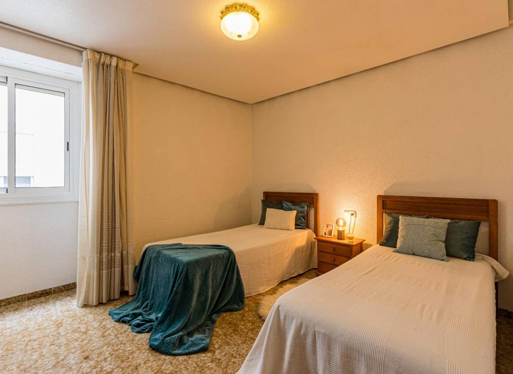 Revente - Appartement - Elche - Plaza Crevillente