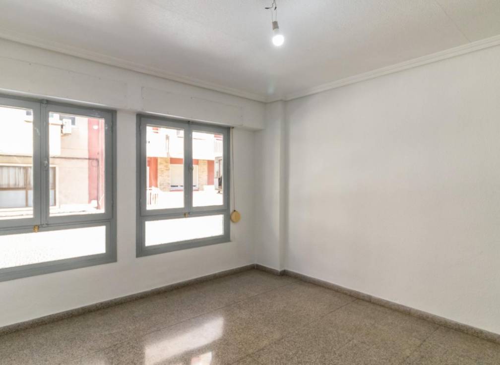 Revente - Appartement - Elche - Plaza Madrid