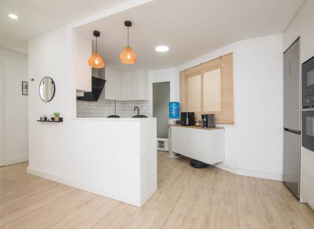 Revente - Appartement - Elche - Plaza Madrid