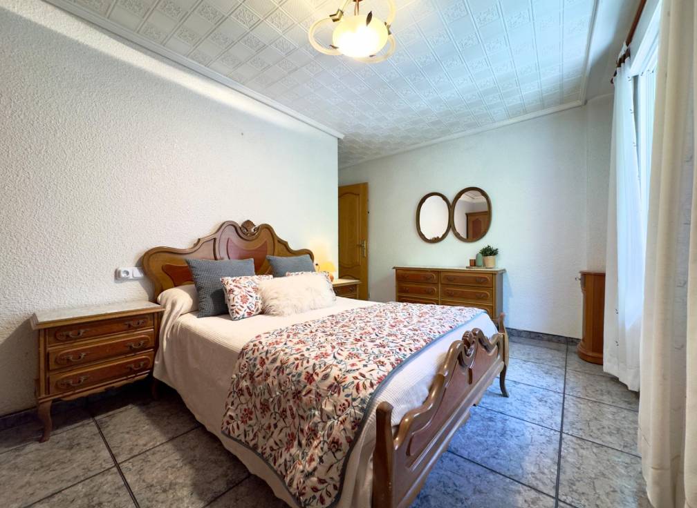 Revente - Appartement - Elche - Plaza Madrid