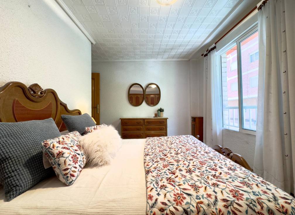 Revente - Appartement - Elche - Plaza Madrid