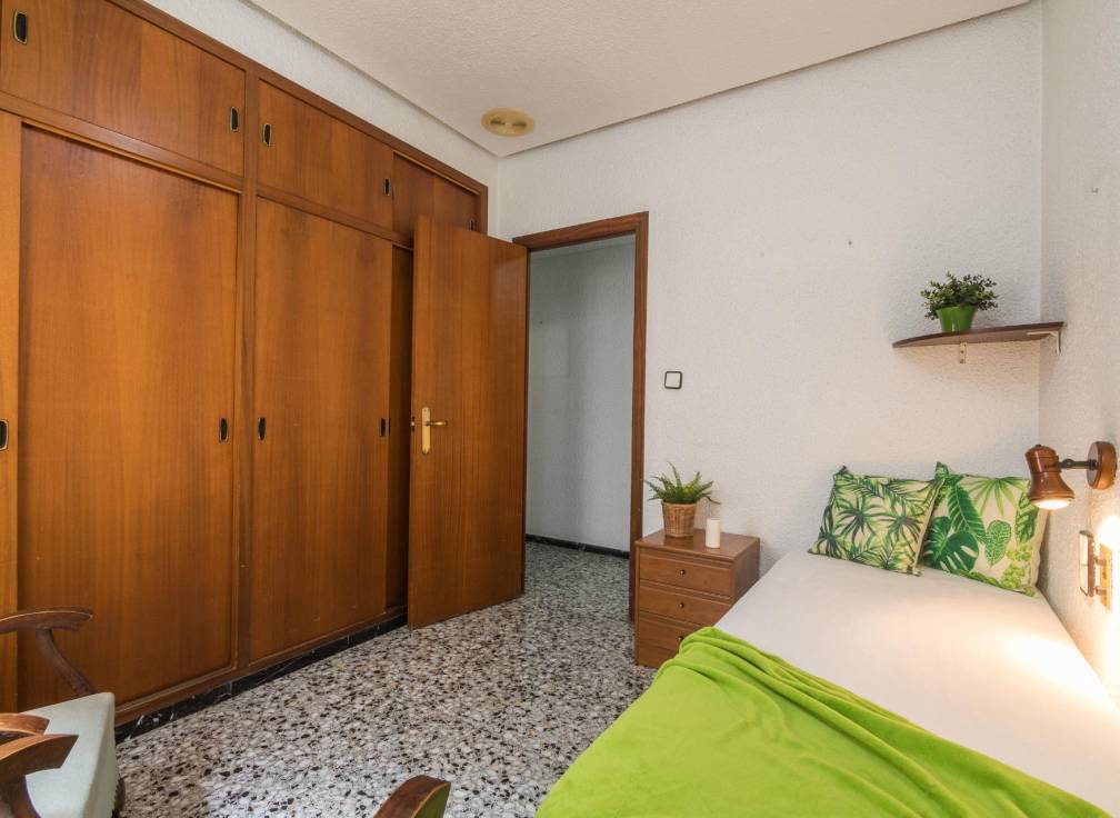 Revente - Appartement - Elche - Plaza Obispo Siuri