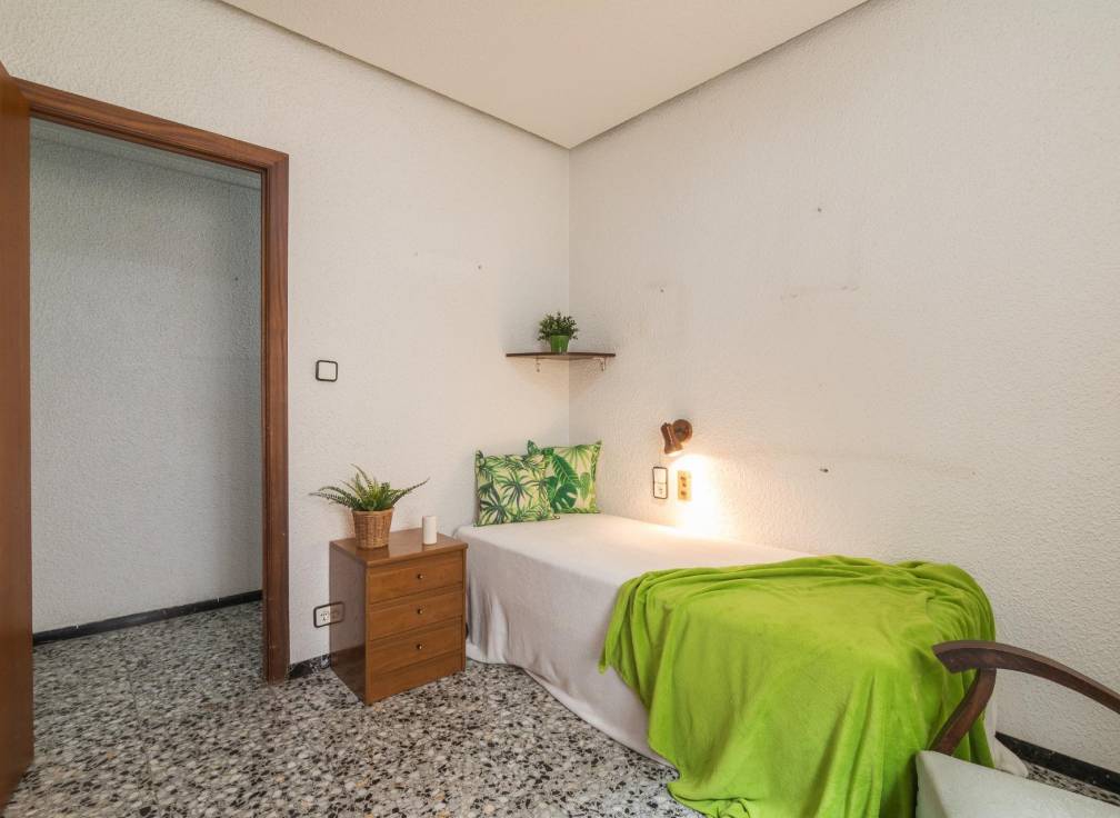 Revente - Appartement - Elche - Plaza Obispo Siuri