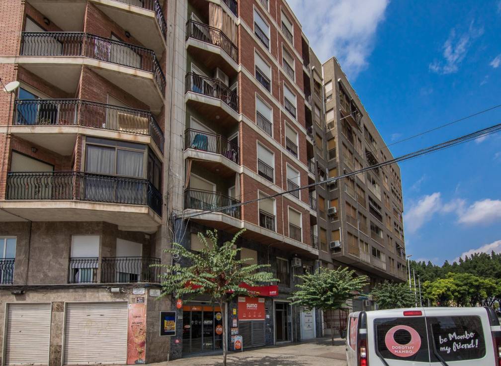 Revente - Appartement - Elche - Plaza Obispo Siuri