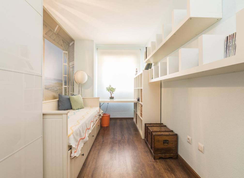 Revente - Appartement - Elche - Porcelanosa