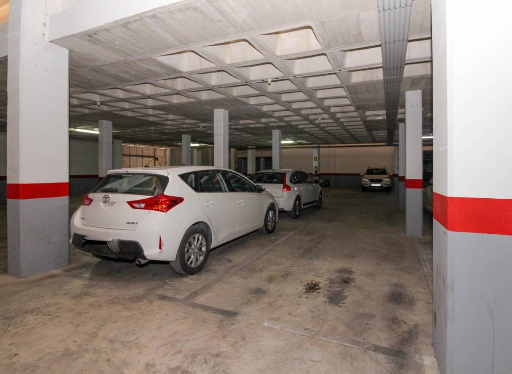 Revente - Appartement - Elche - Porcelanosa