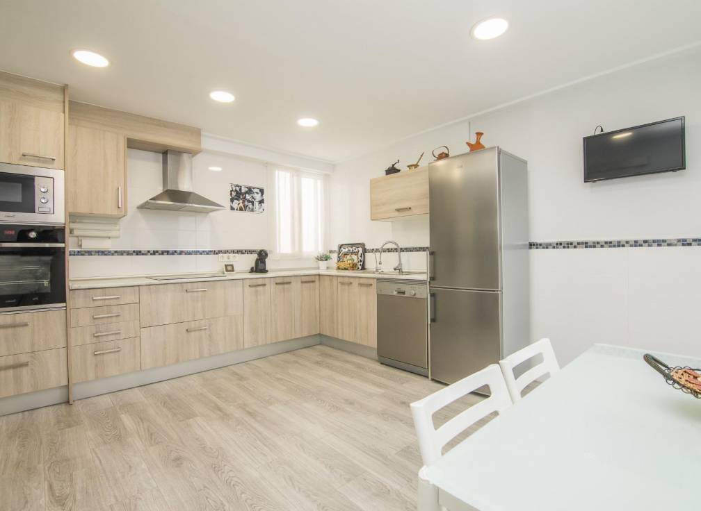 Revente - Appartement - Elche - Reina Victoria-Miguel Hernández