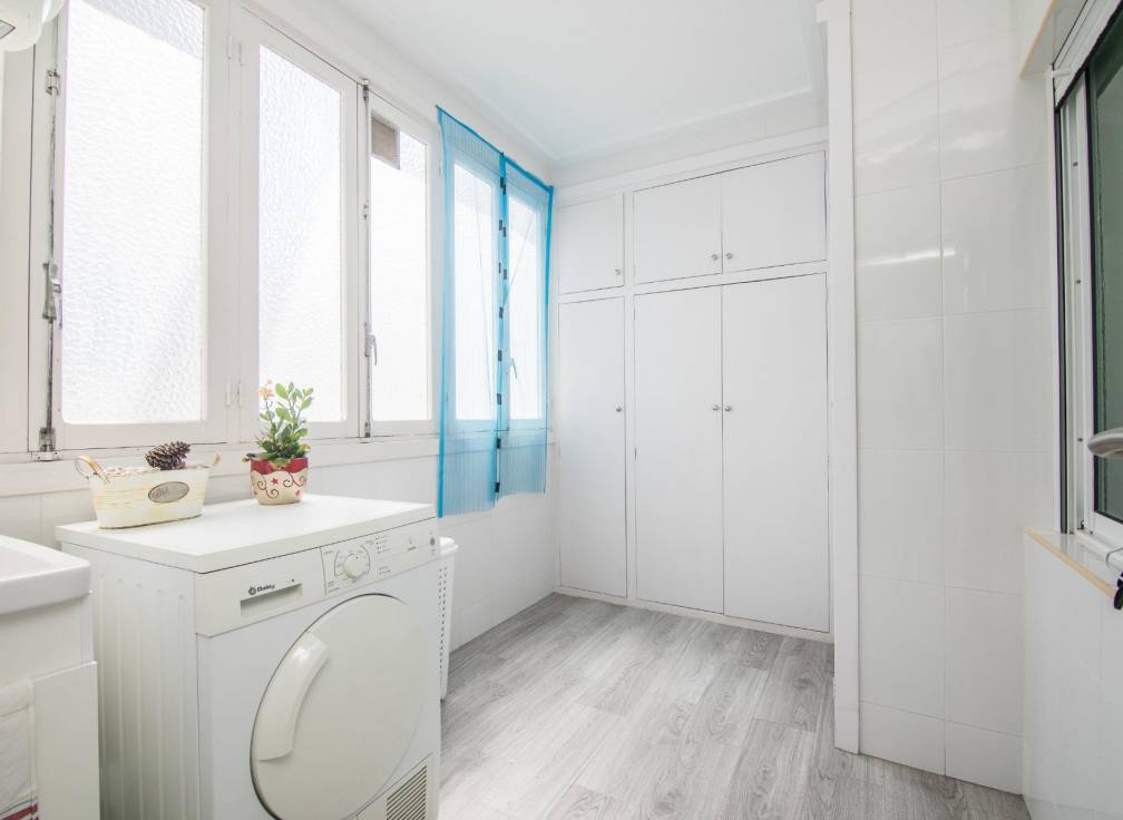 Revente - Appartement - Elche - Reina Victoria-Miguel Hernández