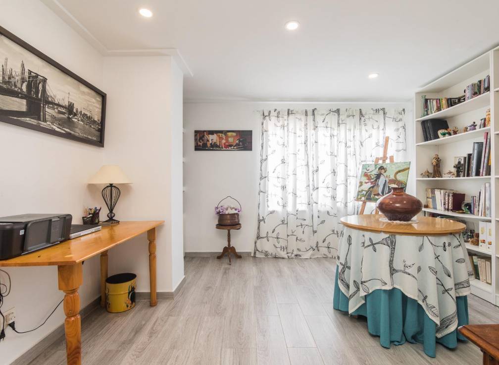 Revente - Appartement - Elche - Reina Victoria-Miguel Hernández