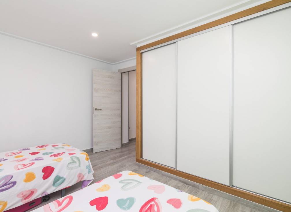 Revente - Appartement - Elche - Reina Victoria-Miguel Hernández