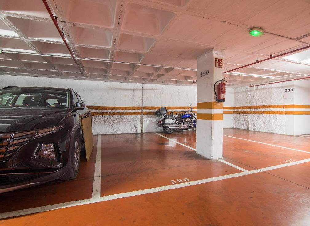 Revente - Appartement - Elche - Reina Victoria-Miguel Hernández