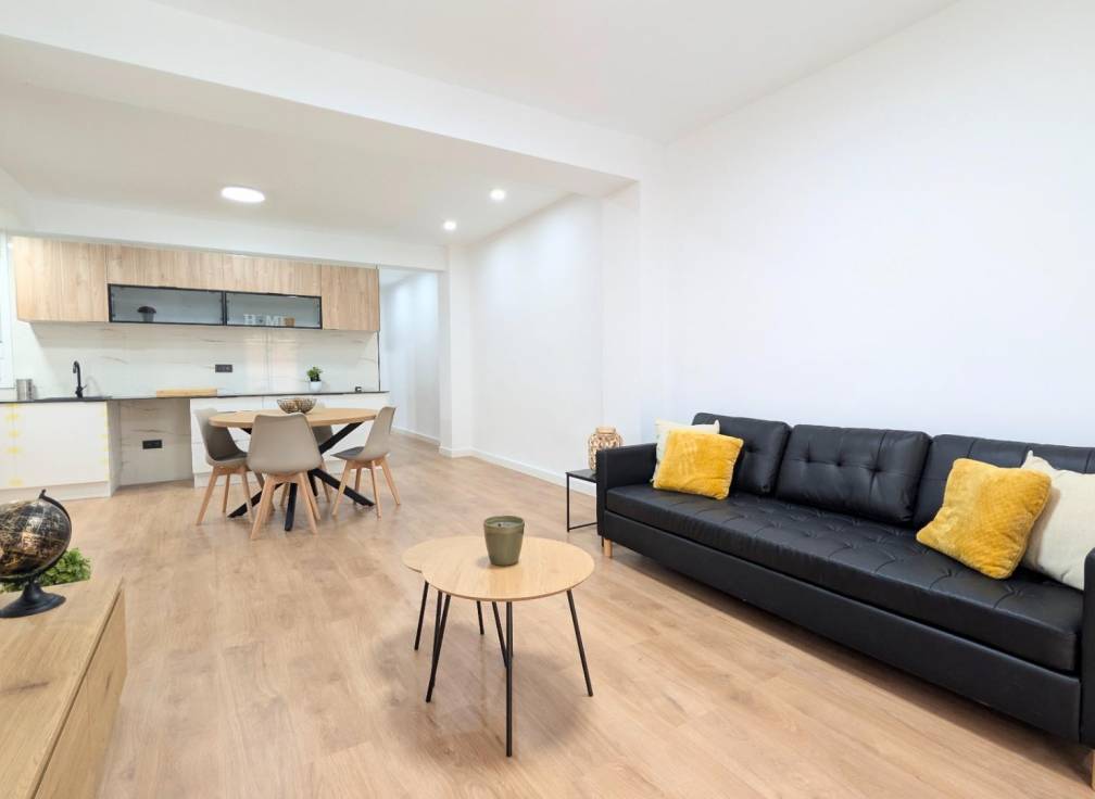 Revente - Appartement - Elche - Reina Victoria-Miguel Hernández