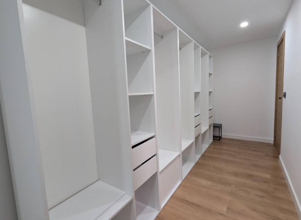 Revente - Appartement - Elche - Reina Victoria-Miguel Hernández